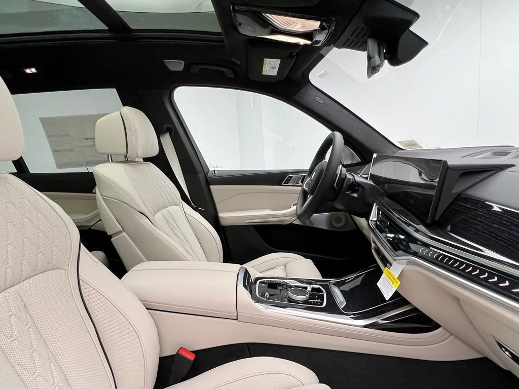 New 2026 BMW X7 xDrive40i w/ M Sport Package image 6