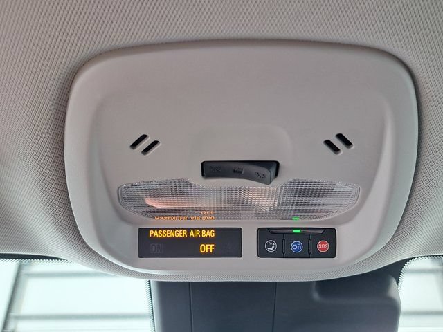 Used 2025 Chevrolet Trax ACTIV w/ Driver Confidence Package FWD image 19