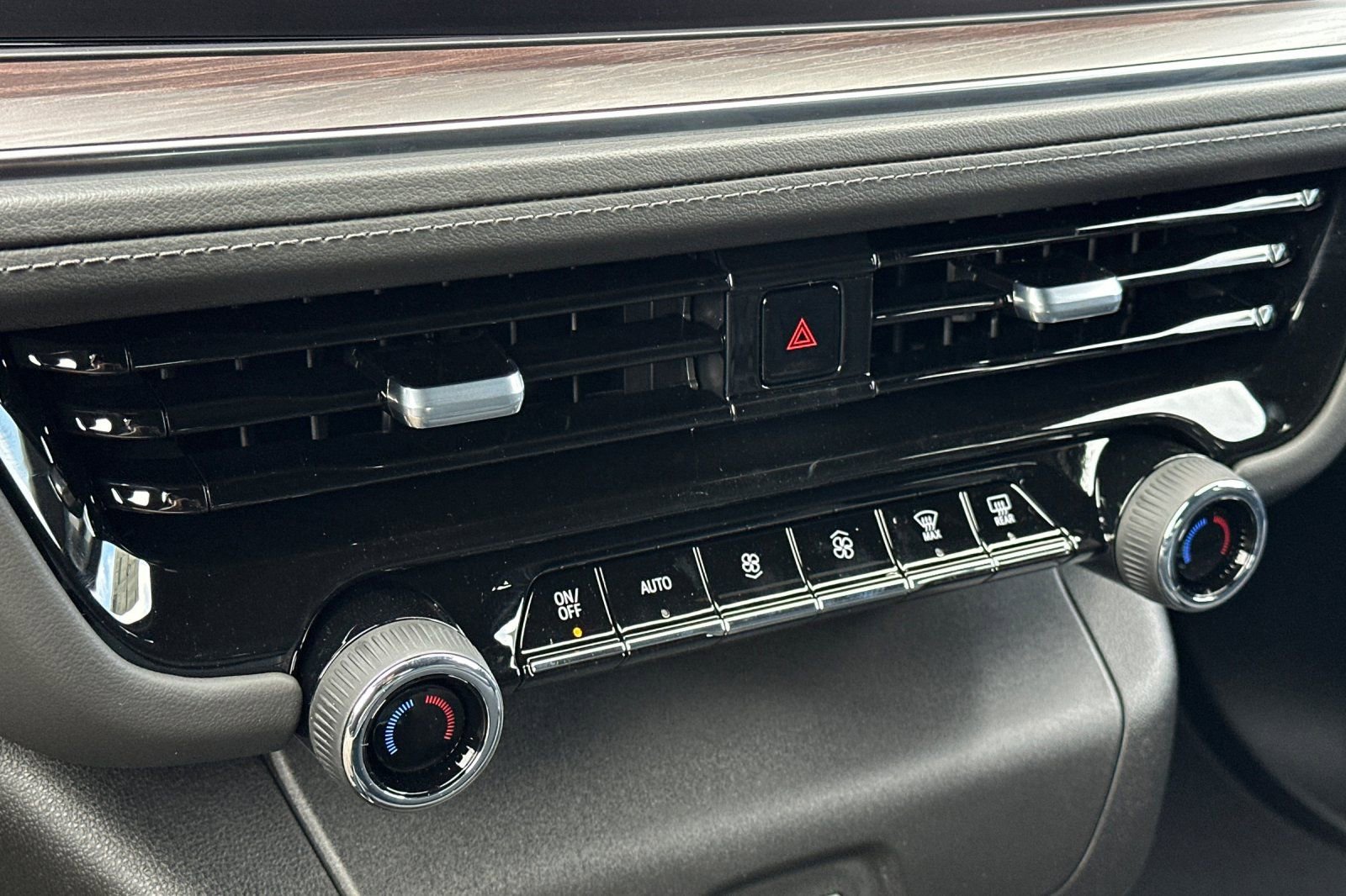 New 2026 Chevrolet Suburban LS w/ LPO, Dark Essentials Package image 22