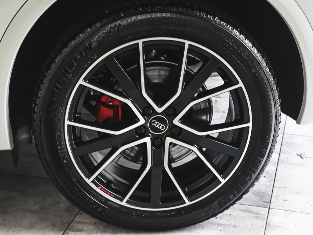 Used 2025 Audi SQ5 Premium Plus w/ Premium Plus Package image 7