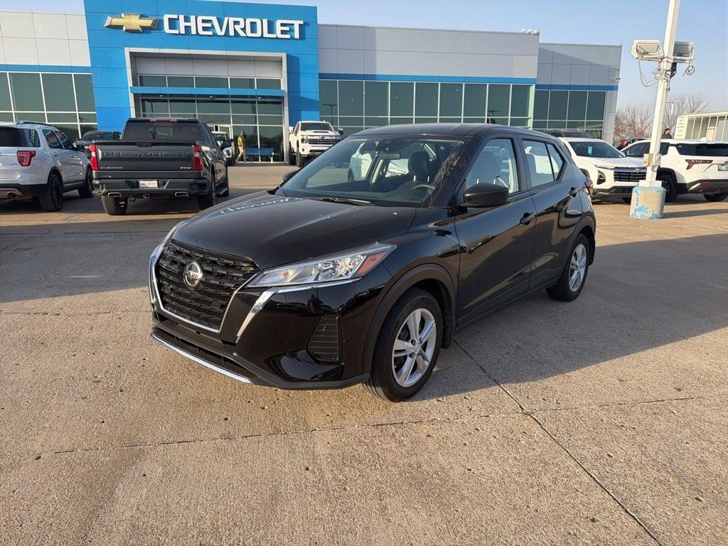 Used 2021 Nissan Kicks S video 1