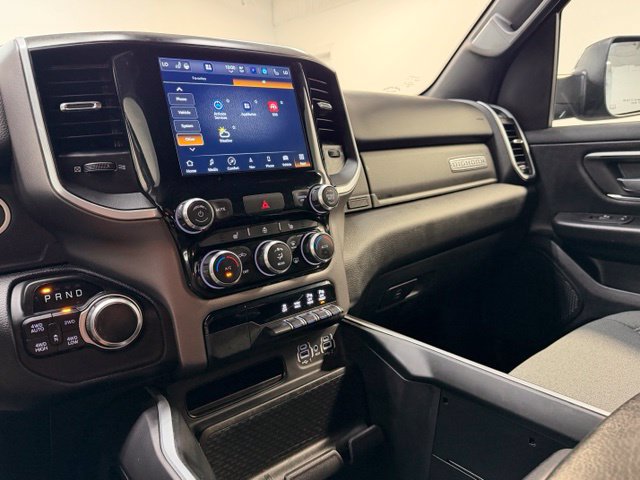 Used 2022 RAM 1500 Big Horn AWD/4WD image 18