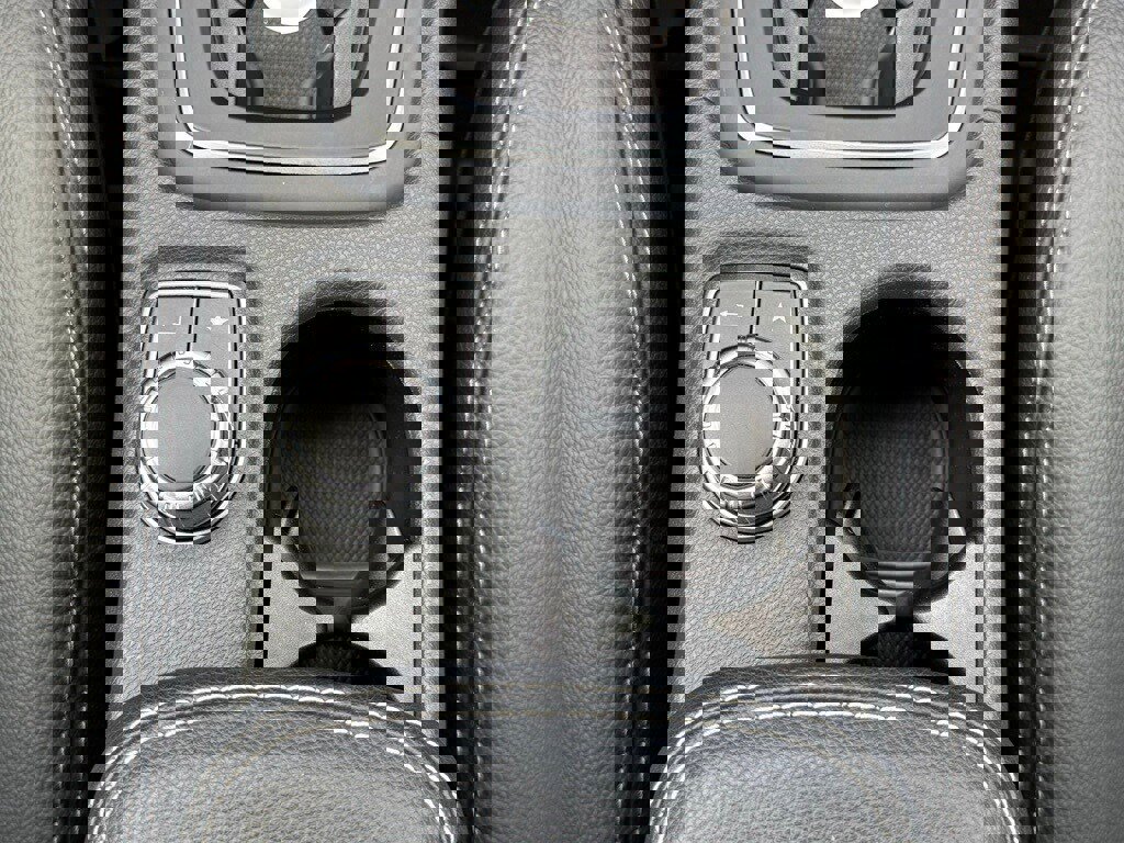 Used 2019 Mercedes-Benz GLA 250 image 23