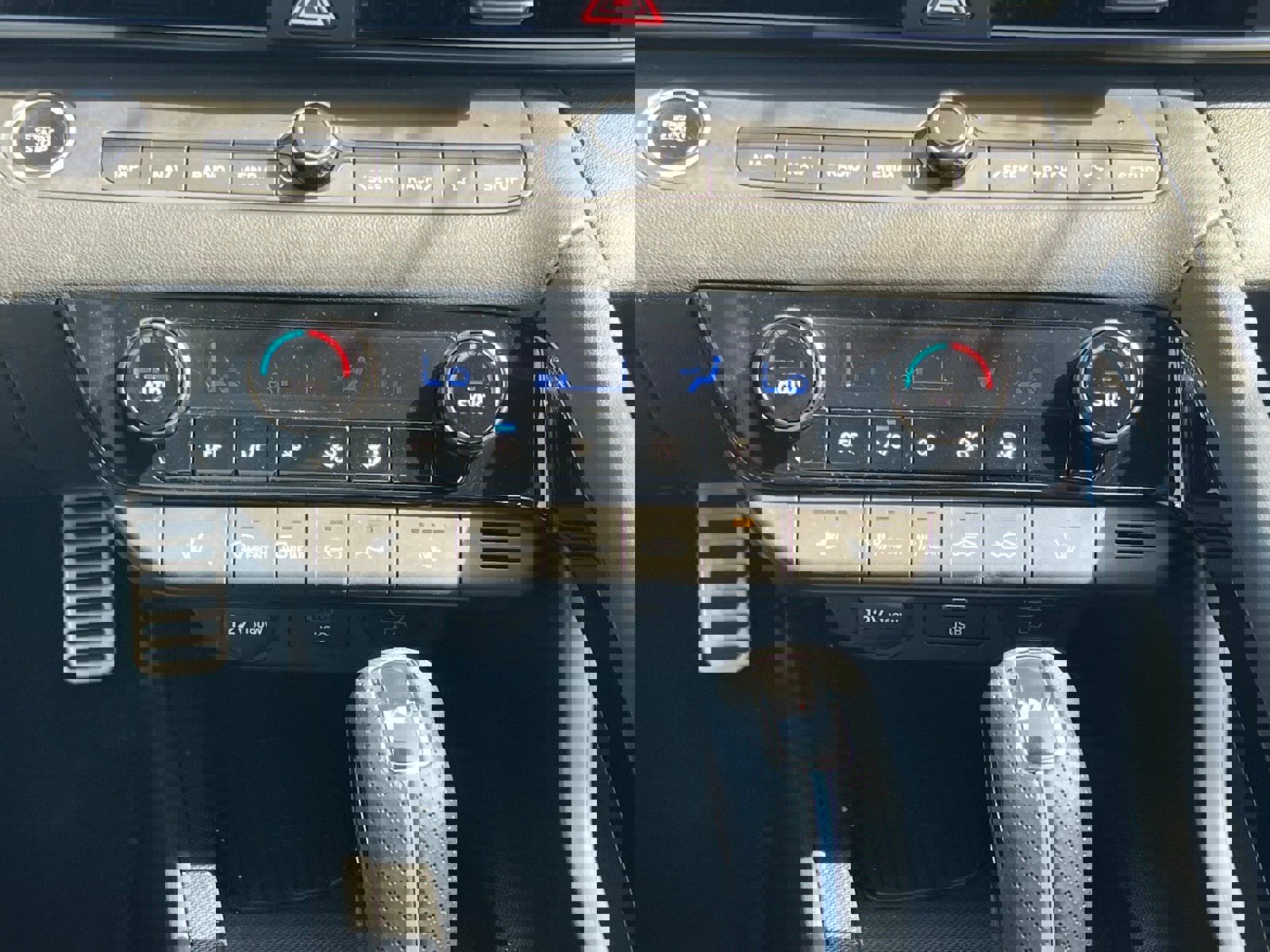 Used 2025 Hyundai Elantra N image 33