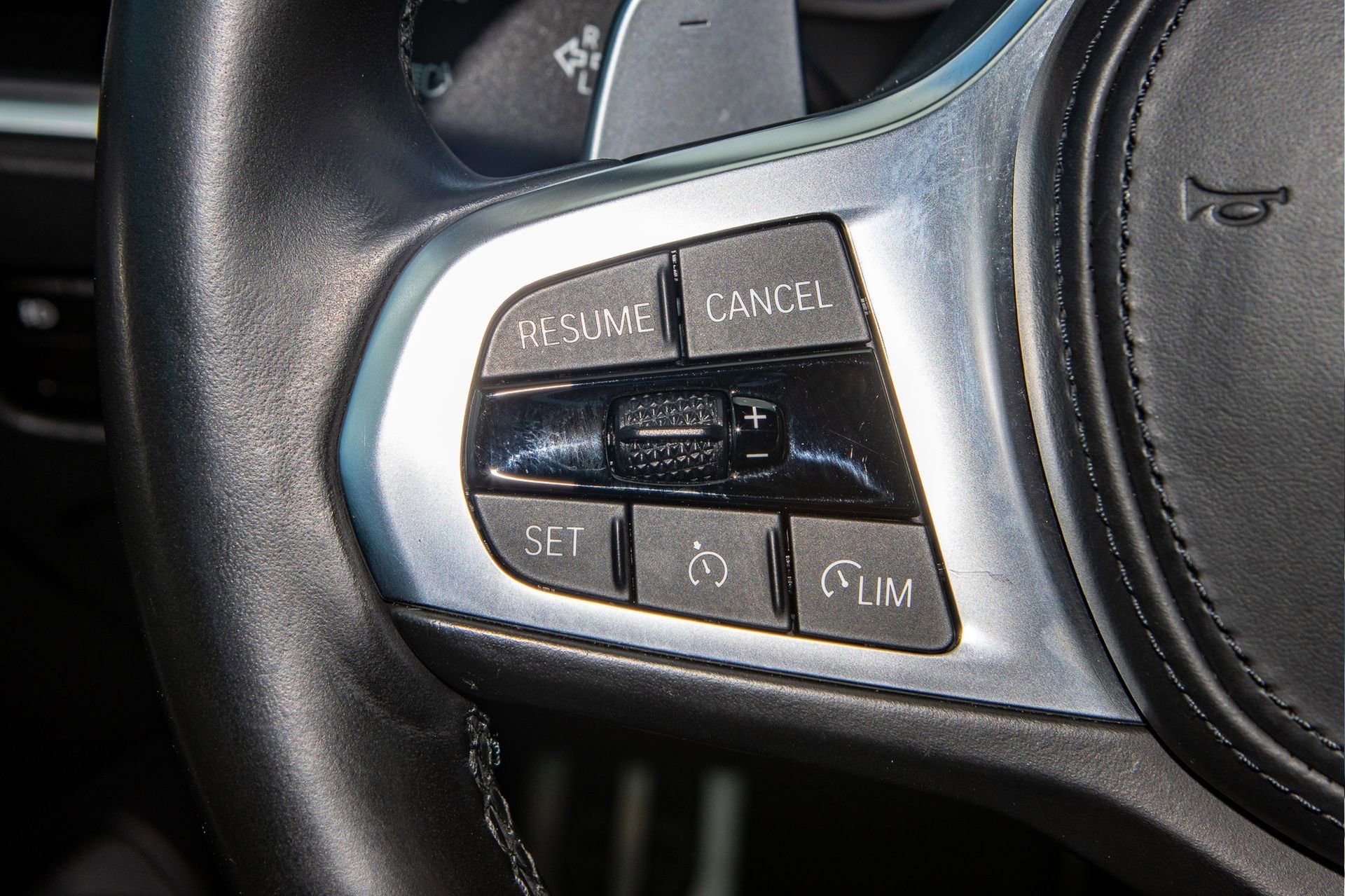 Used 2021 BMW 430i Coupe w/ M Sport Package image 24