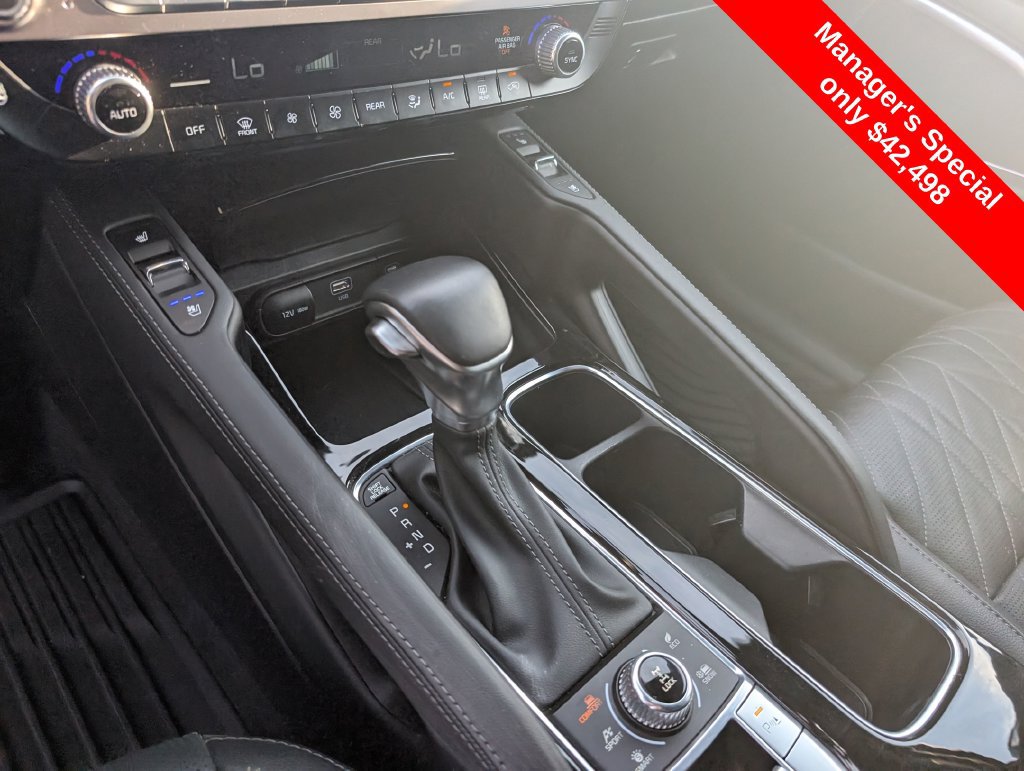 Used 2025 Kia Telluride AWD image 18