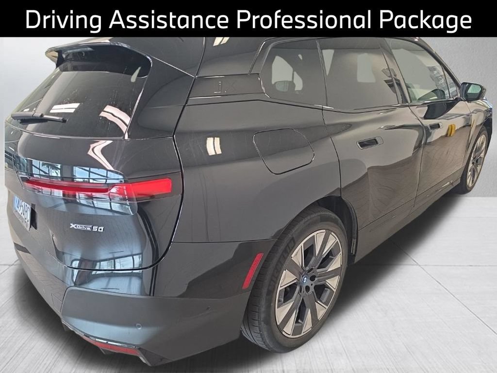 Certified 2024 BMW iX xDrive50 w/ Premium Package AWD/4WD image 6