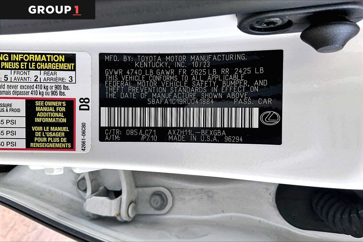 Certified 2024 Lexus ES 300h Ultra Luxury w/ Accessory Package (Z2) FWD image 34