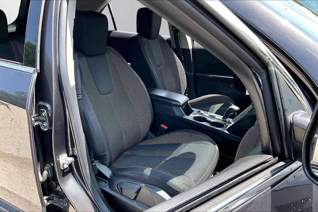Used 2015 Chevrolet Equinox LT FWD image 27