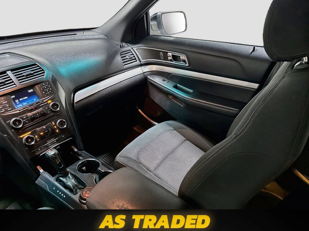Used 2016 Ford Explorer XLT AWD/4WD image 23