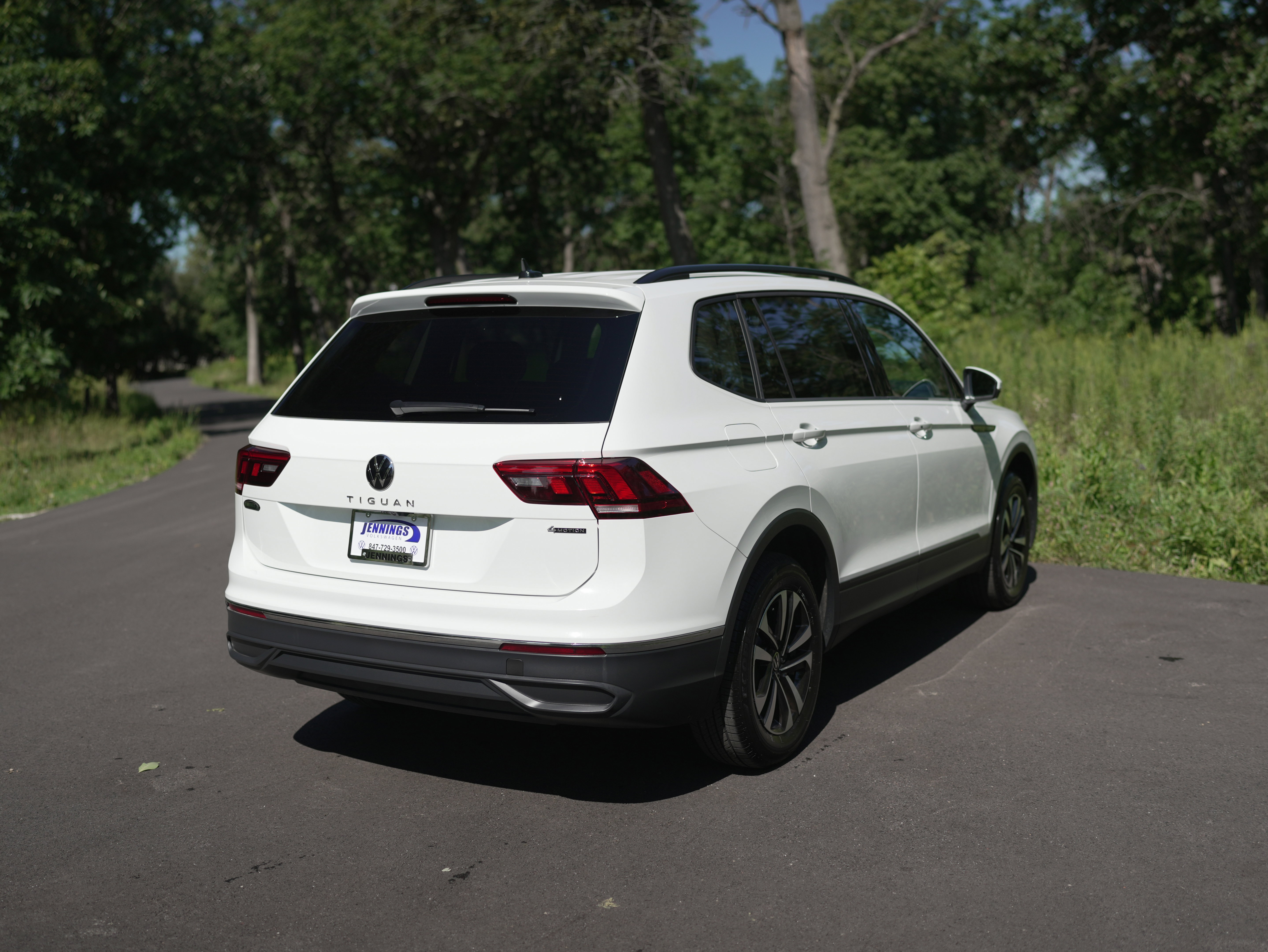 Certified 2024 Volkswagen Tiguan S image 8