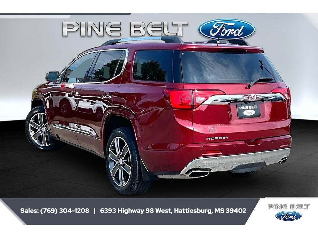 Used 2018 GMC Acadia Denali w/ Technology Package FWD image 2