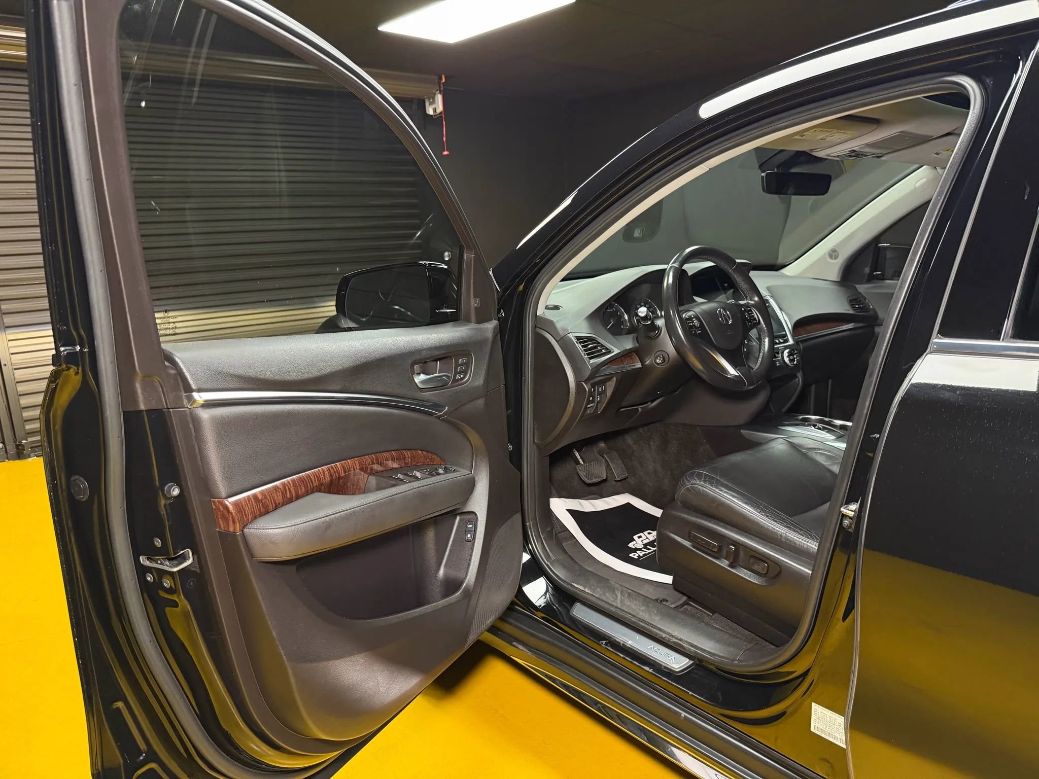 Used 2018 Acura MDX SH-AWD w/ Technology Package image 33