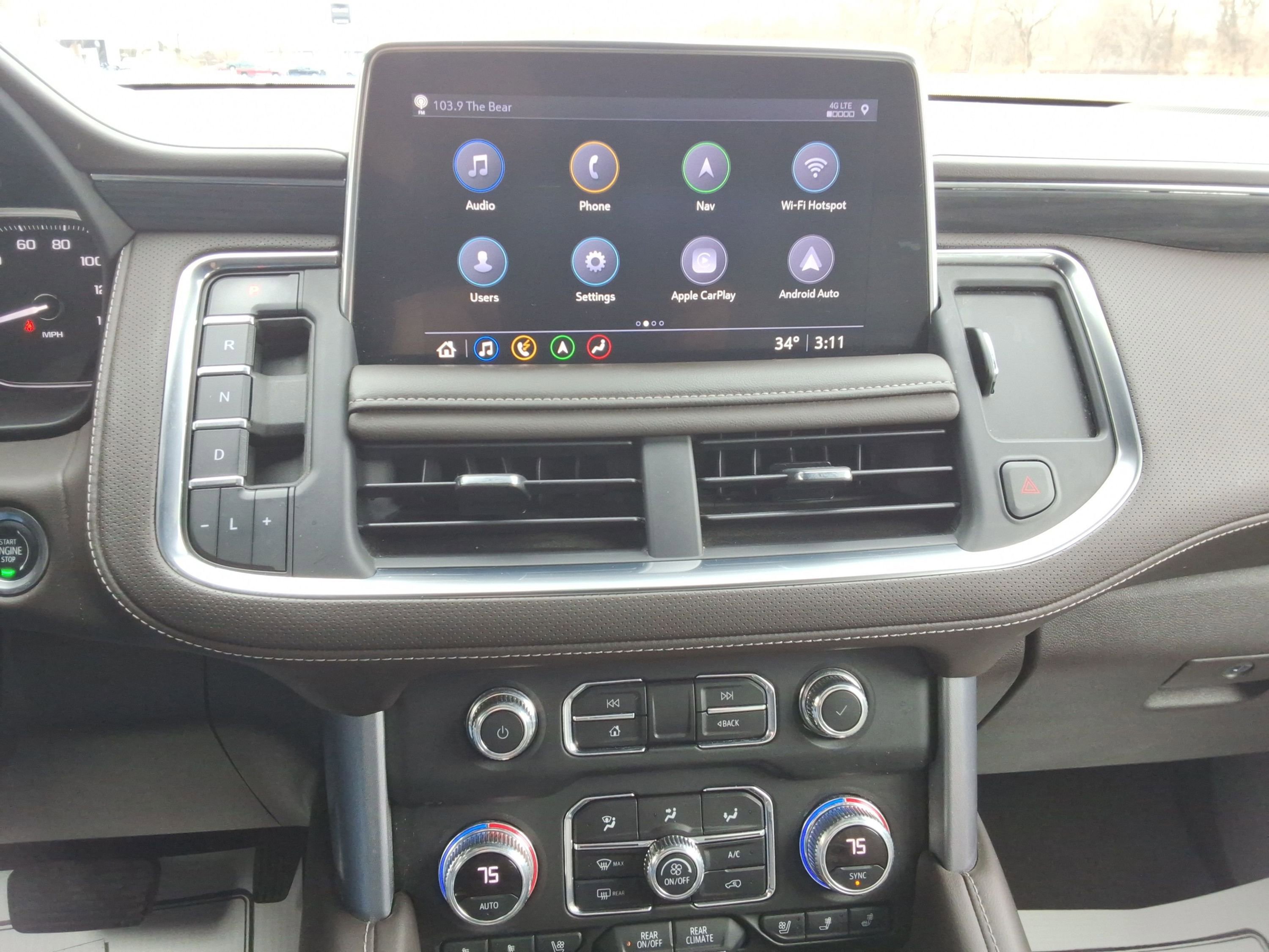 Used 2021 GMC Yukon XL SLT w/ SLT Luxury Plus Package image 15