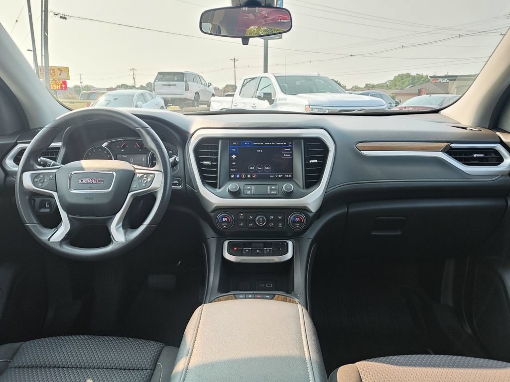 Used 2023 GMC Acadia SLE w/ Driver Convenience Package AWD/4WD image 15