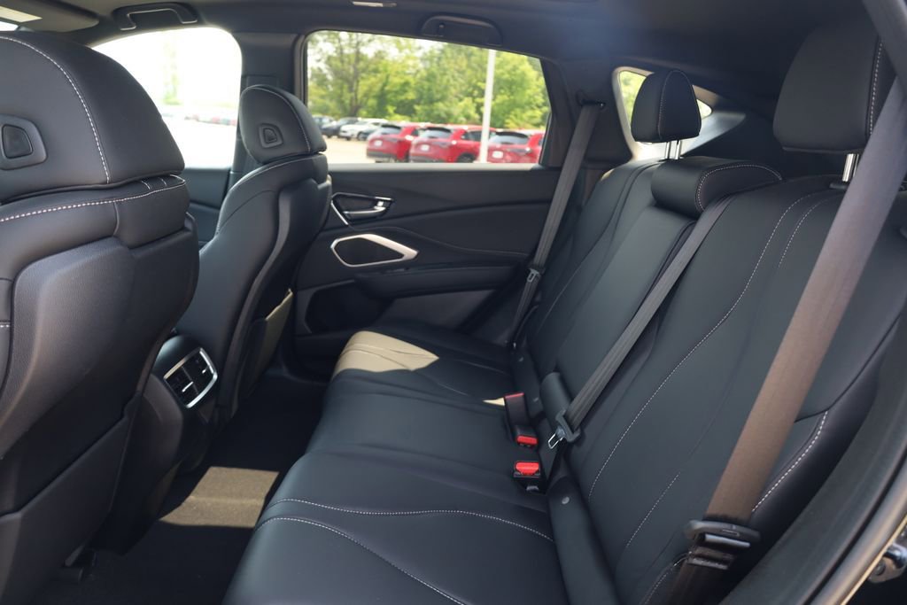 New 2025 Acura RDX SH-AWD image 30