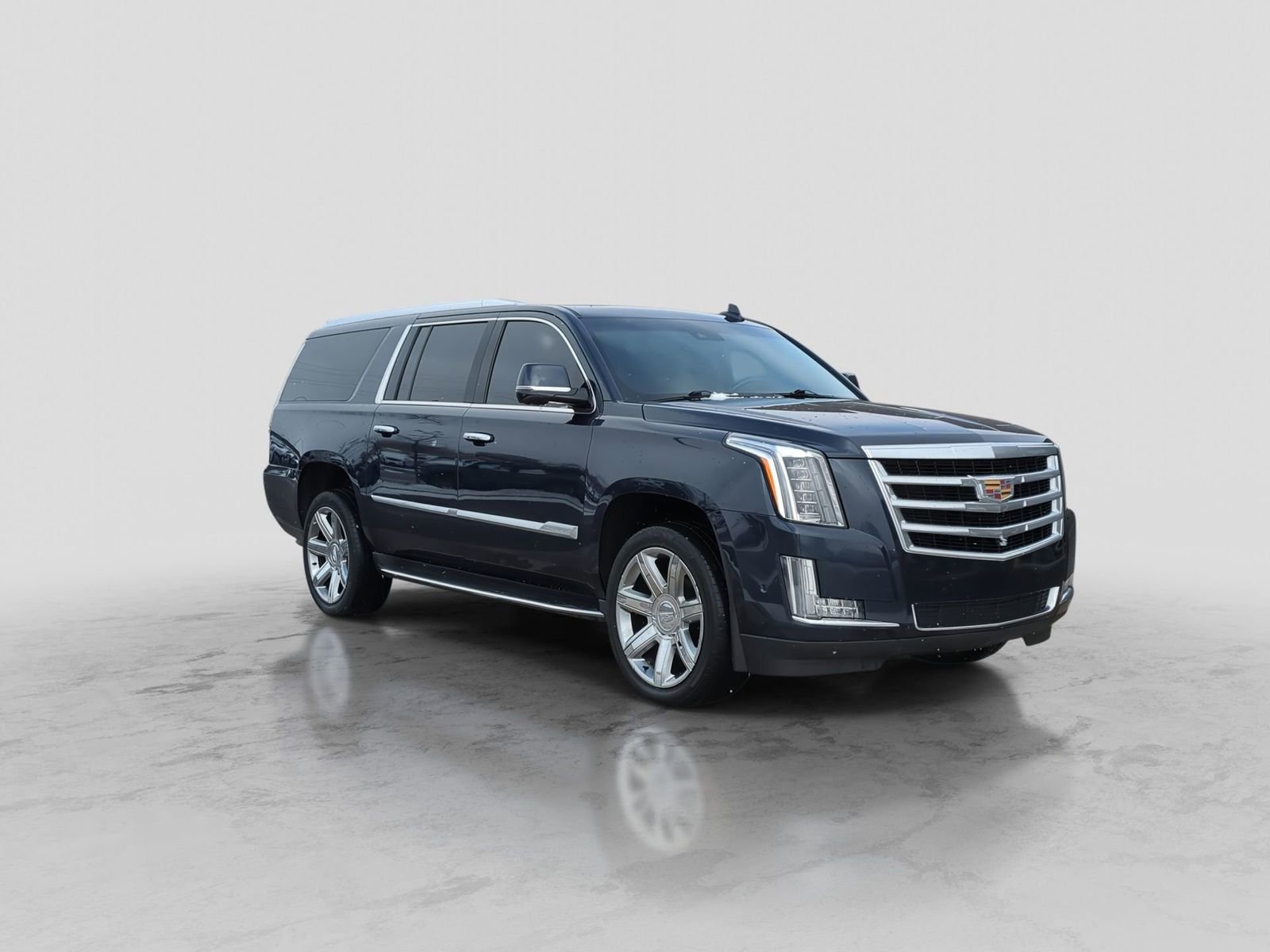 Used 2019 Cadillac Escalade ESV Luxury image 10