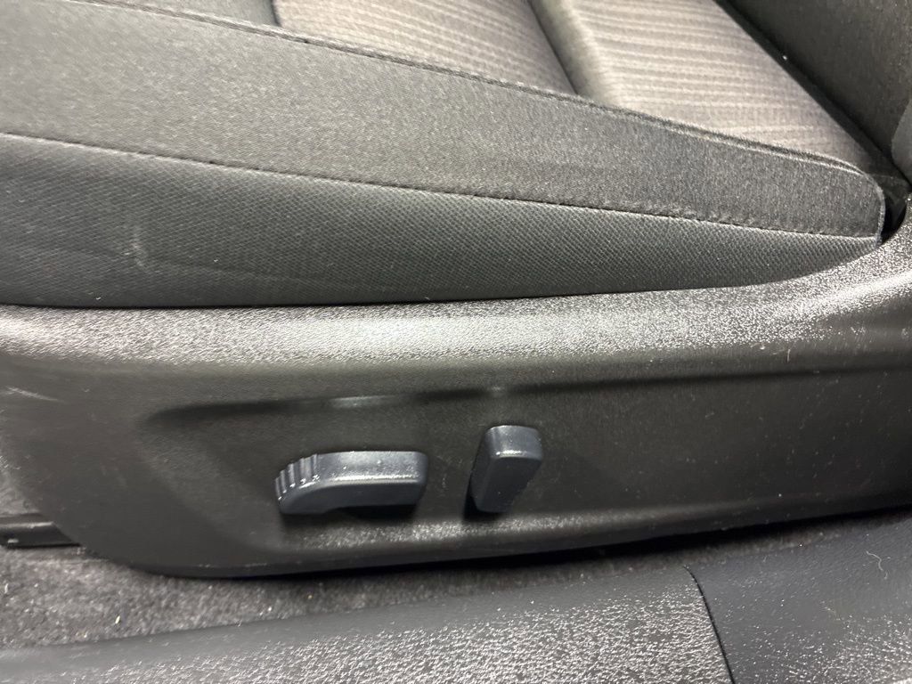 Used 2024 Nissan Altima 2.5 SV image 10