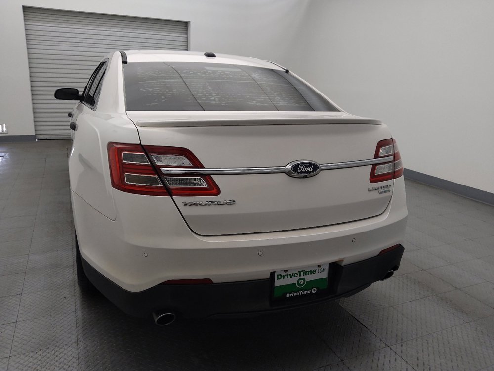 Used 2015 Ford Taurus Limited w/ Equipment Group 301A image 6