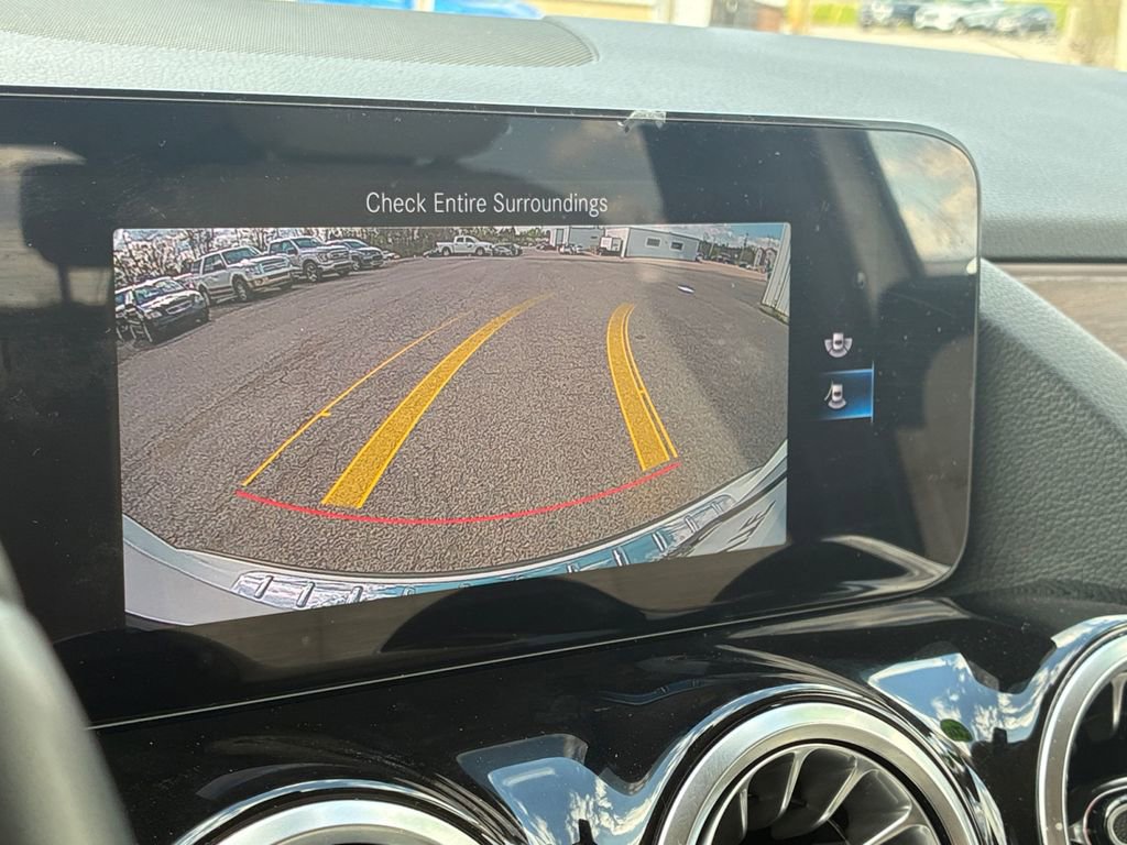 Used 2022 Mercedes-Benz GLA 250 4MATIC image 20