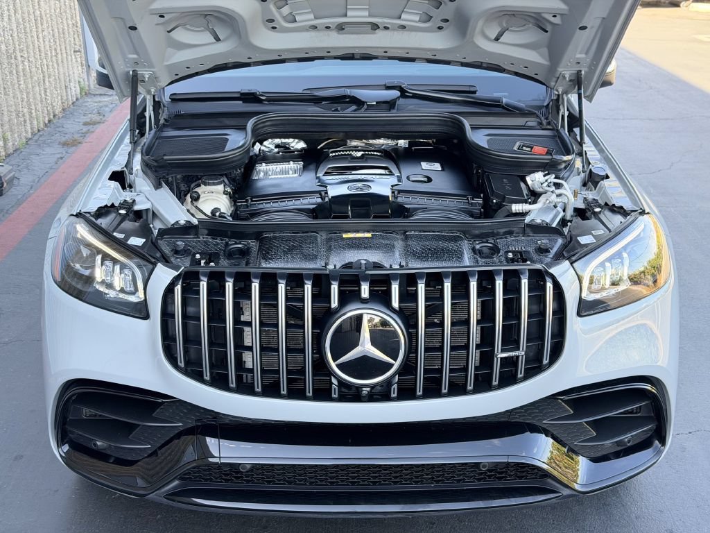 Used 2024 Mercedes-Benz GLS 63 AMG 4MATIC image 25