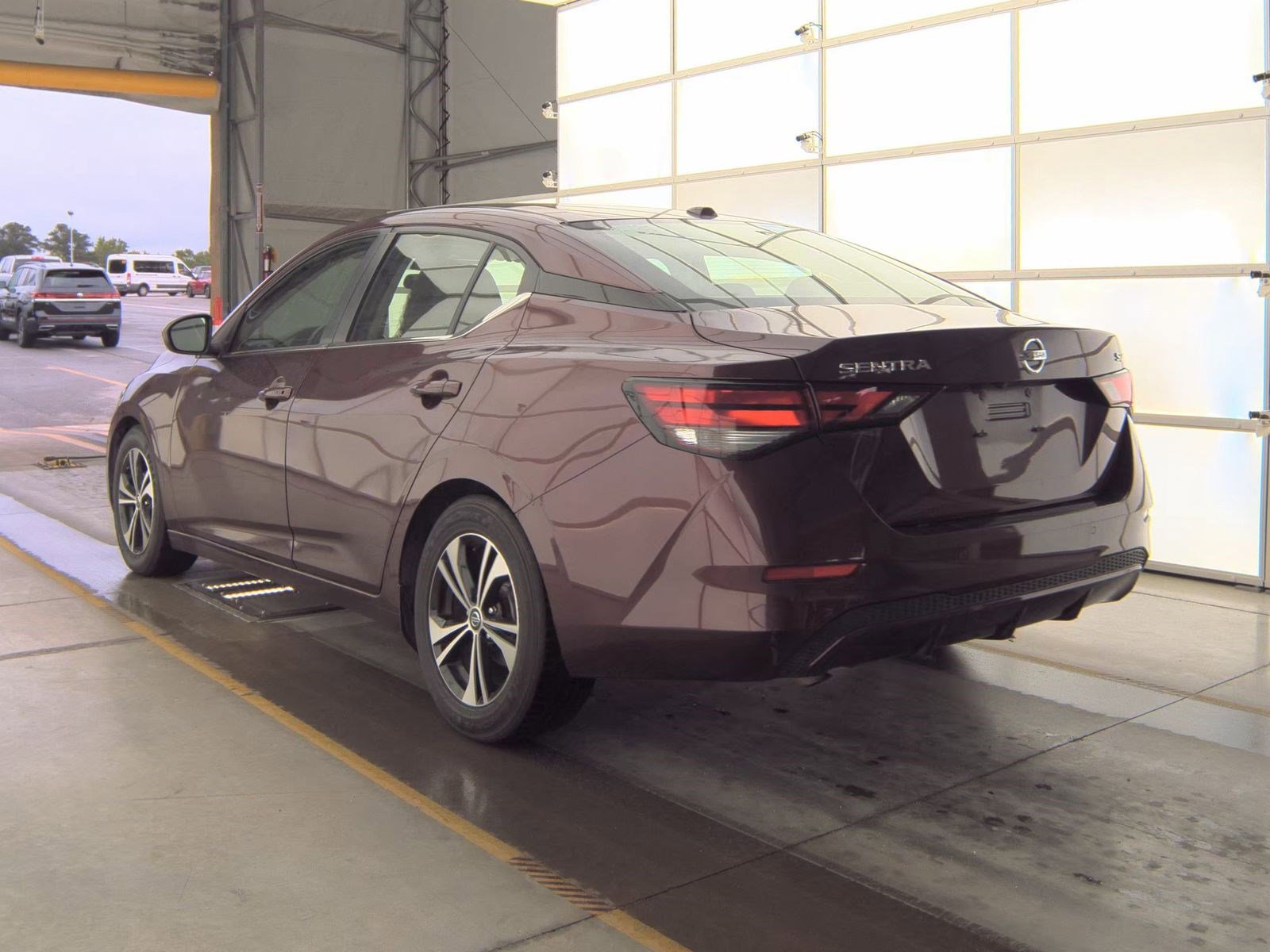 Used 2022 Nissan Sentra SV FWD image 6