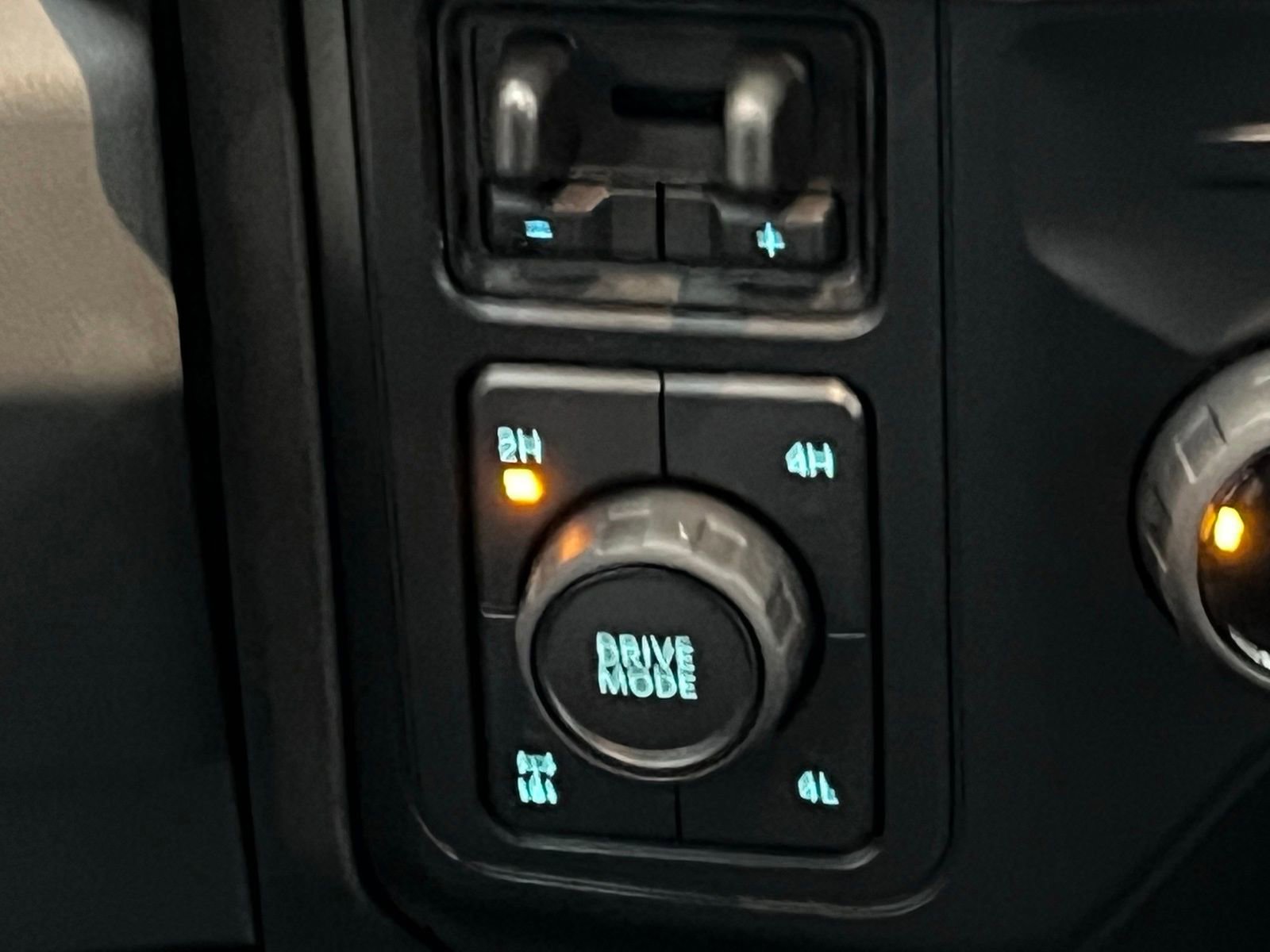 New 2026 Ford F350 4x4 Regular Cab Super Duty image 24