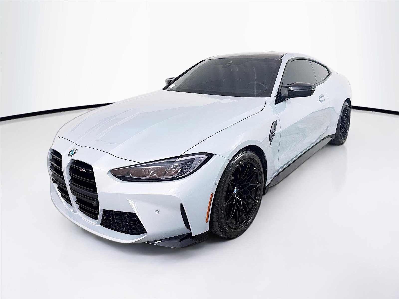 Used 2024 BMW M4 Coupe w/ M Driver's Package image 3