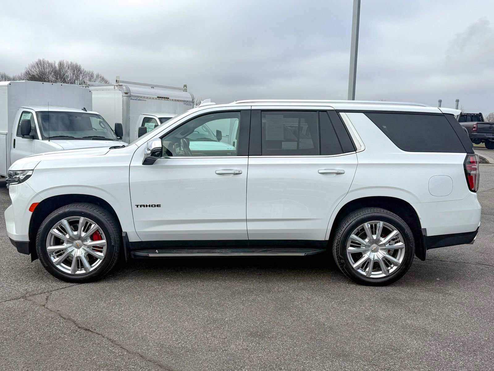 Certified 2022 Chevrolet Tahoe Premier AWD/4WD image 4