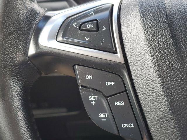 Used 2020 Ford Edge SEL FWD image 14