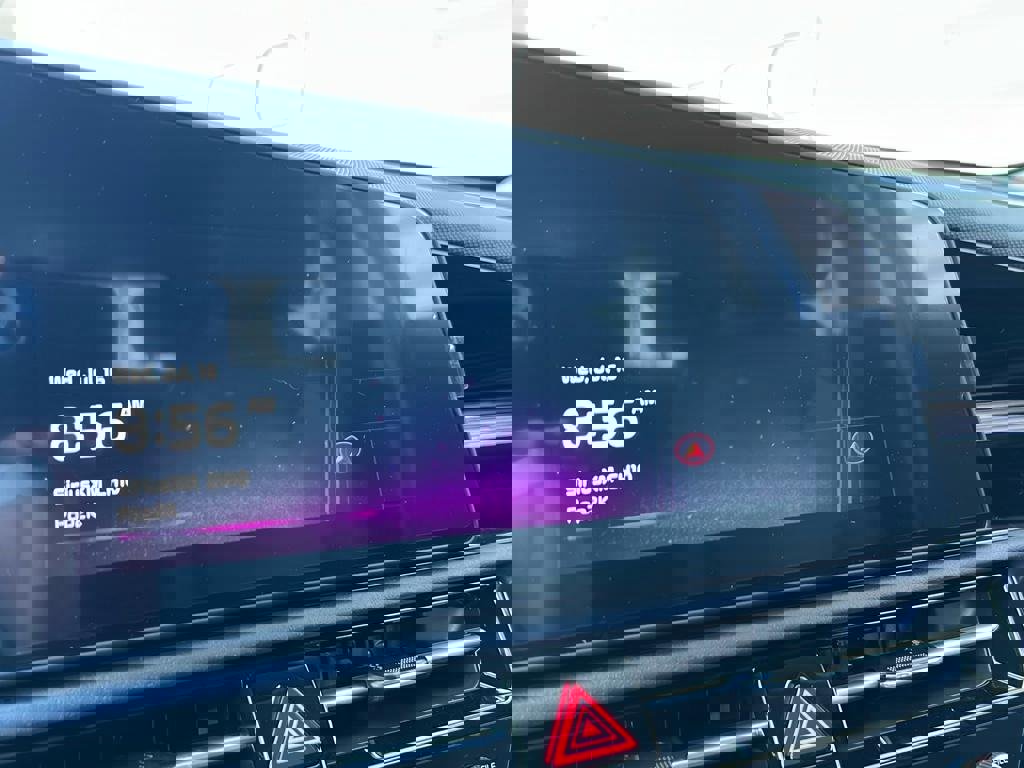 New 2025 Kia Niro EX image 19