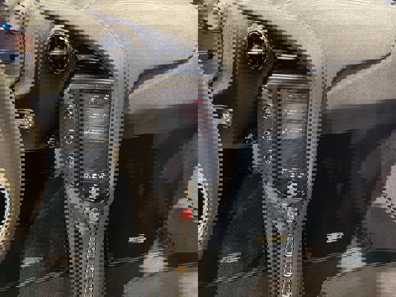 Used 2024 McLaren 750S image 11