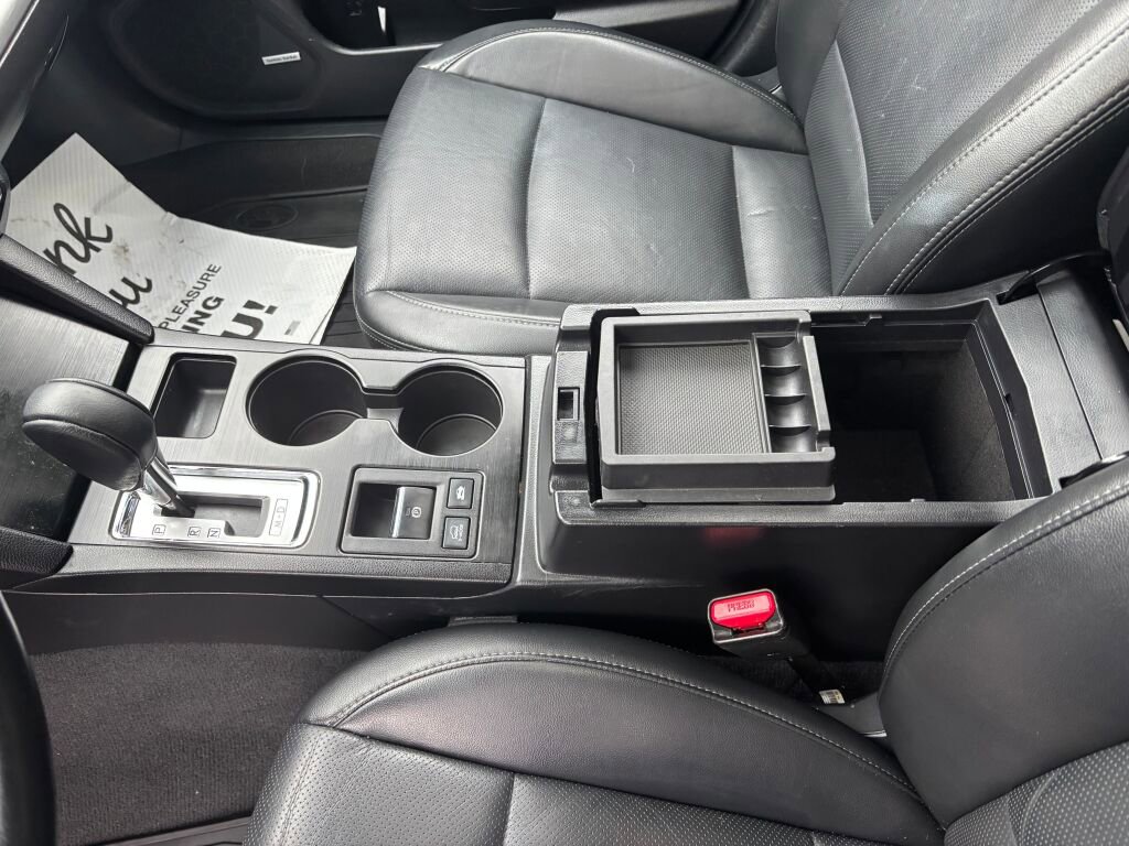 Used 2016 Subaru Outback 2.5i Limited image 16