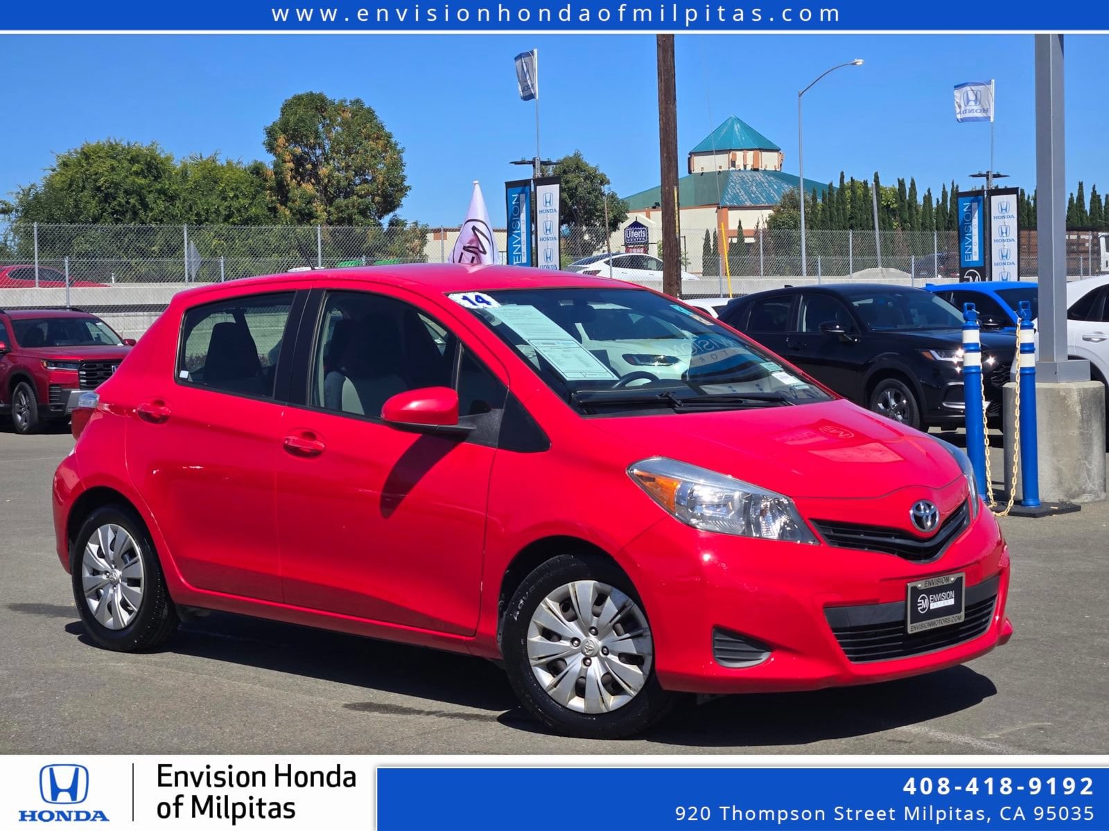 Used 2014 Toyota Yaris LE FWD image 1