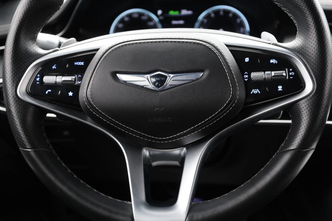 Used 2022 Genesis GV70 3.5T Sport w/ Sport Prestige Package image 18