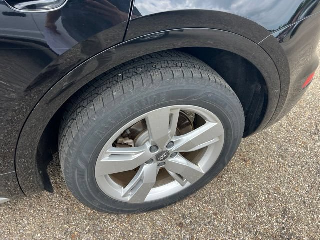 Used 2018 Audi Q5 2.0T Premium Plus w/ Premium Plus Package AWD/4WD image 9