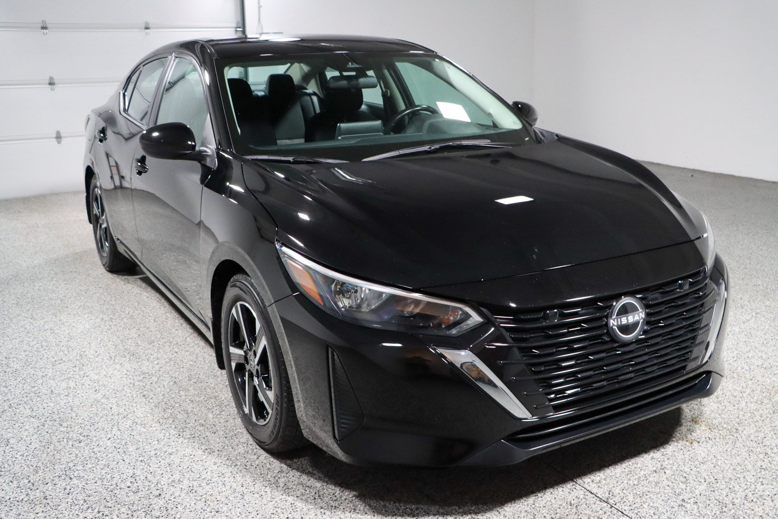 Used 2024 Nissan Sentra SV w/ All-Weather Package FWD image 5