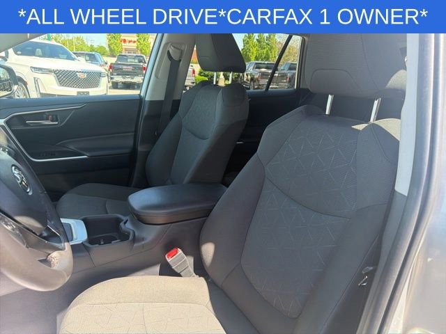Used 2024 Toyota RAV4 XLE w/ Weather Package AWD/4WD image 14