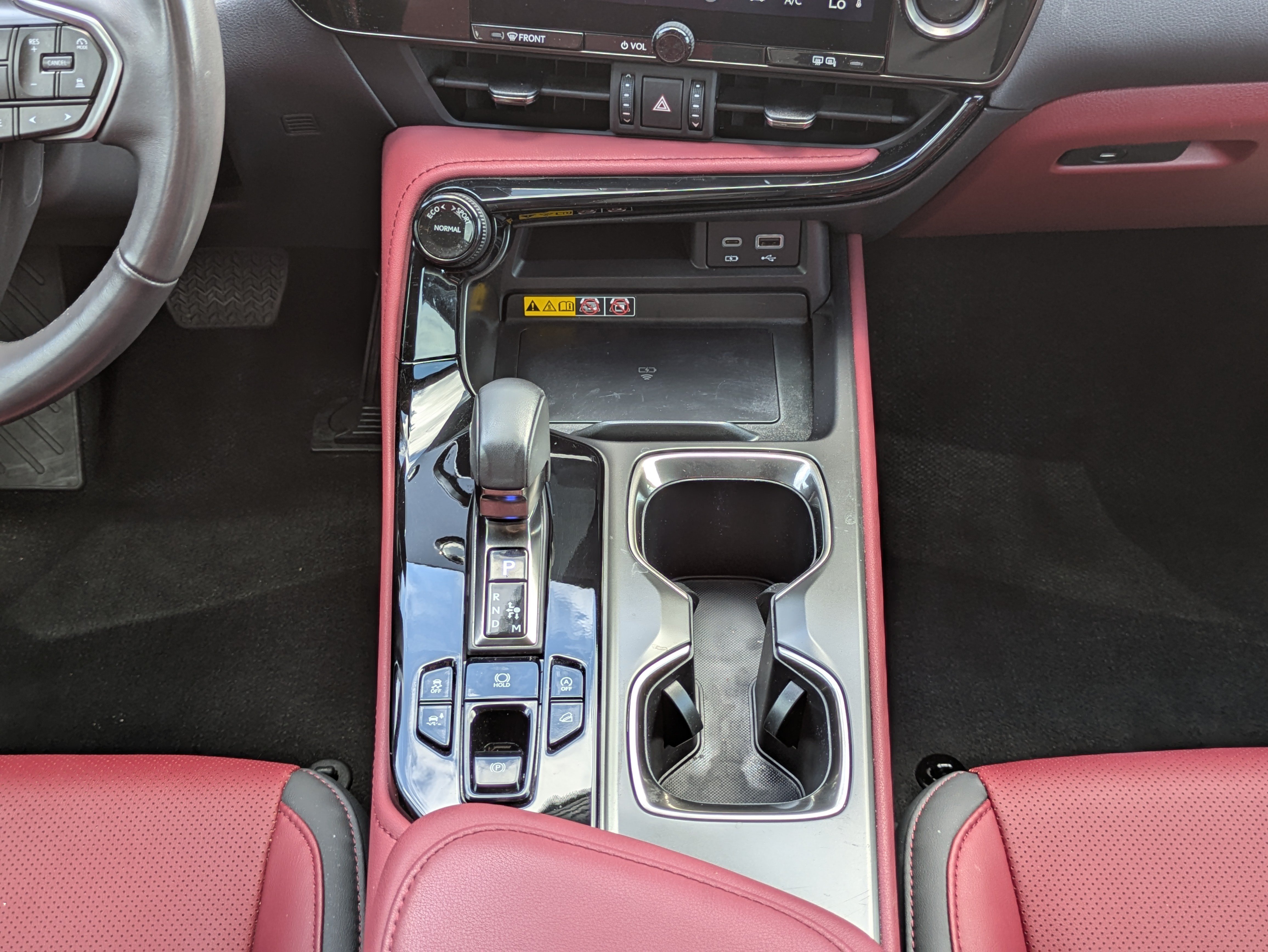 Used 2025 Lexus NX 350 AWD w/ Accessory Package (Z2) image 19