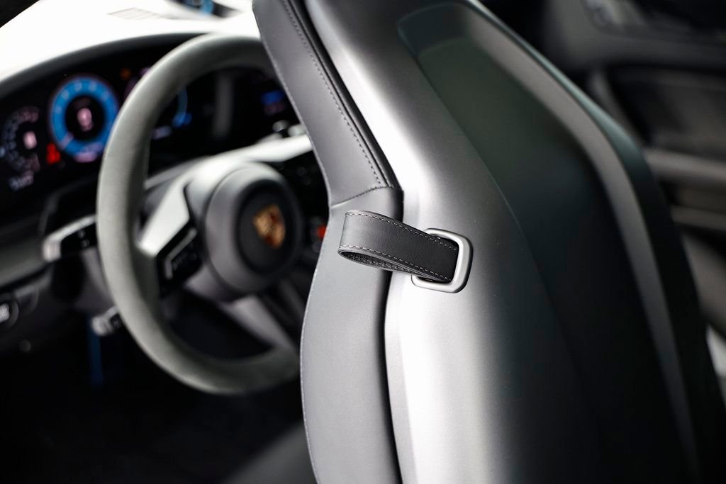 Certified 2026 Porsche 911 Carrera GTS image 28