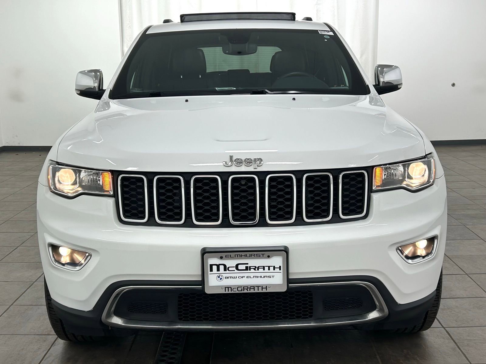 Used 2020 Jeep Grand Cherokee Limited w/ Luxury Group II image 7