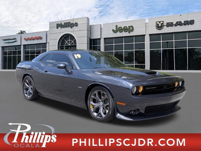 Certified 2019 Dodge Challenger R/T RWD image 1