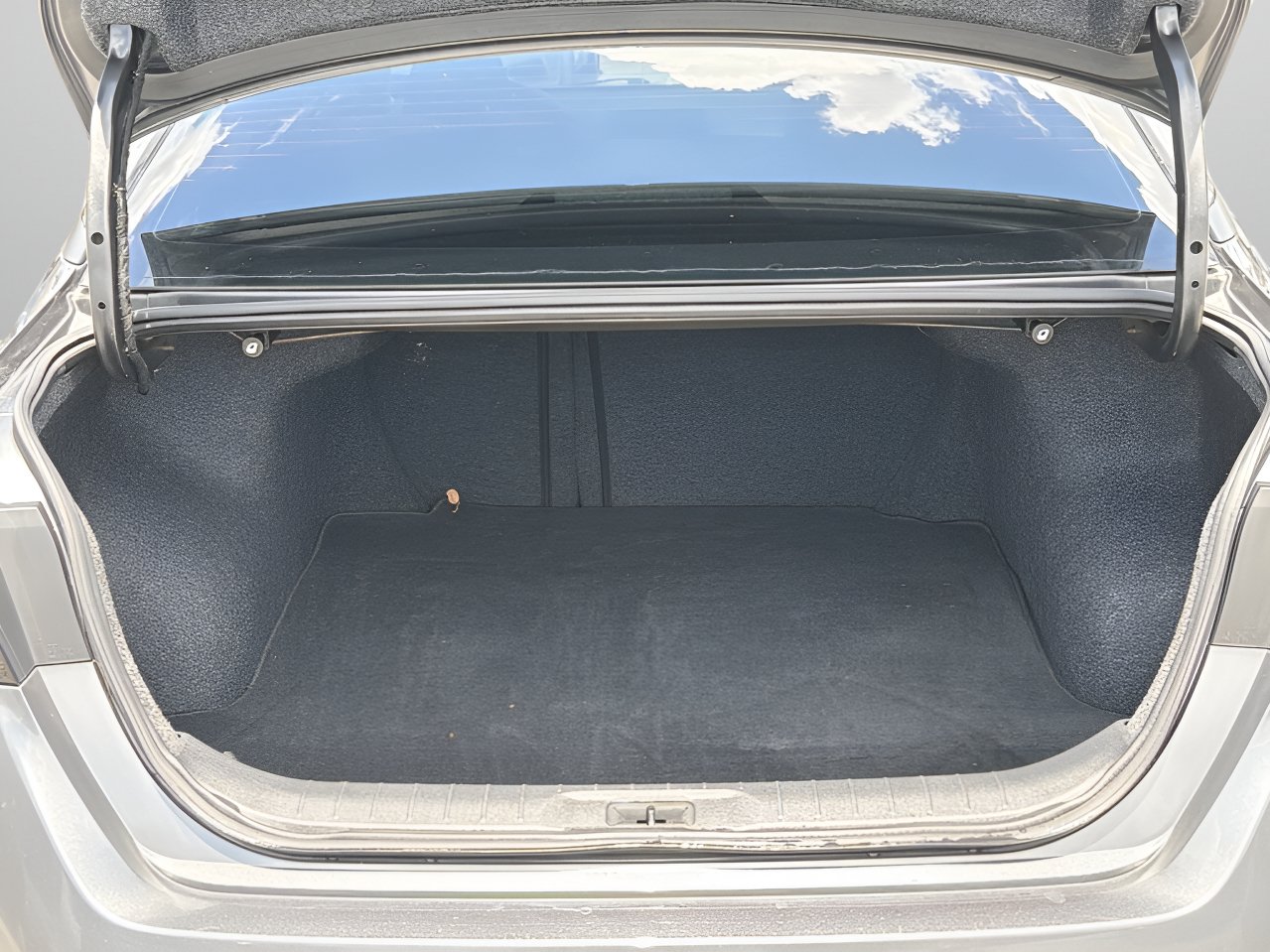 Used 2021 Nissan Altima 2.5 S FWD image 8
