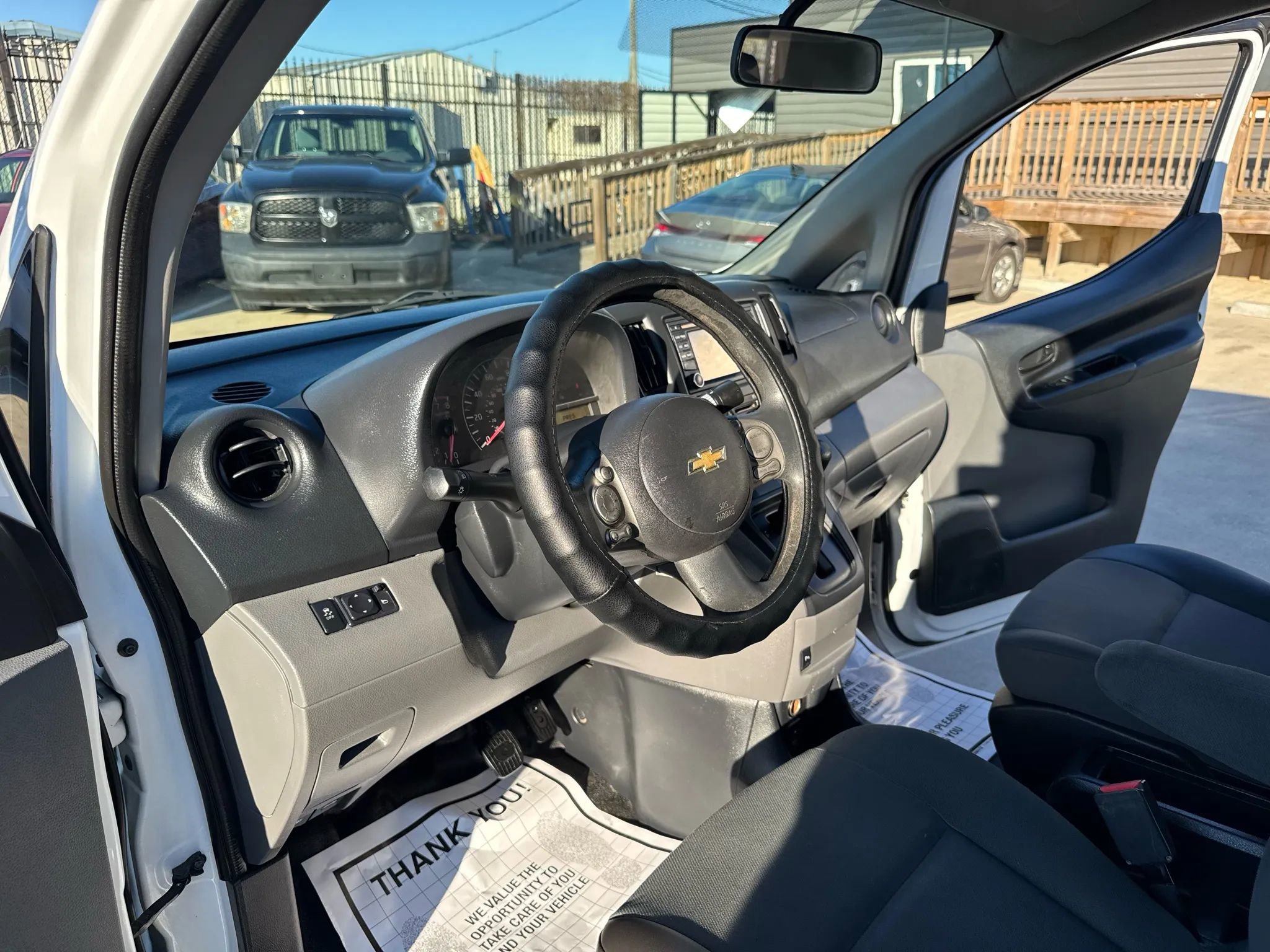 Used 2015 Chevrolet City Express LT w/ Technology Package FWD image 25