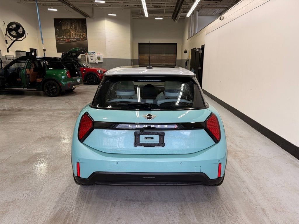 Certified 2025 MINI Cooper S image 4