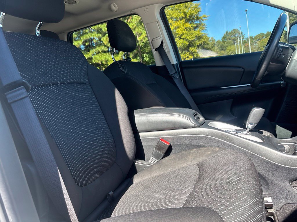 Used 2017 Dodge Journey SXT w/ Premium Group FWD image 40