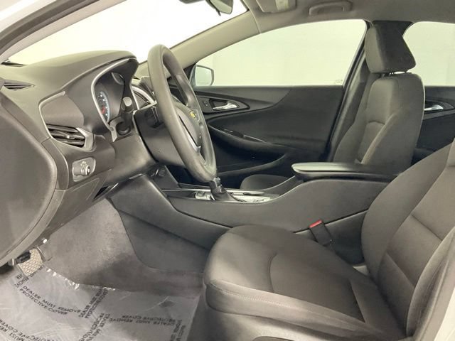 Used 2023 Chevrolet Malibu LT w/ Driver Confidence Package FWD image 10