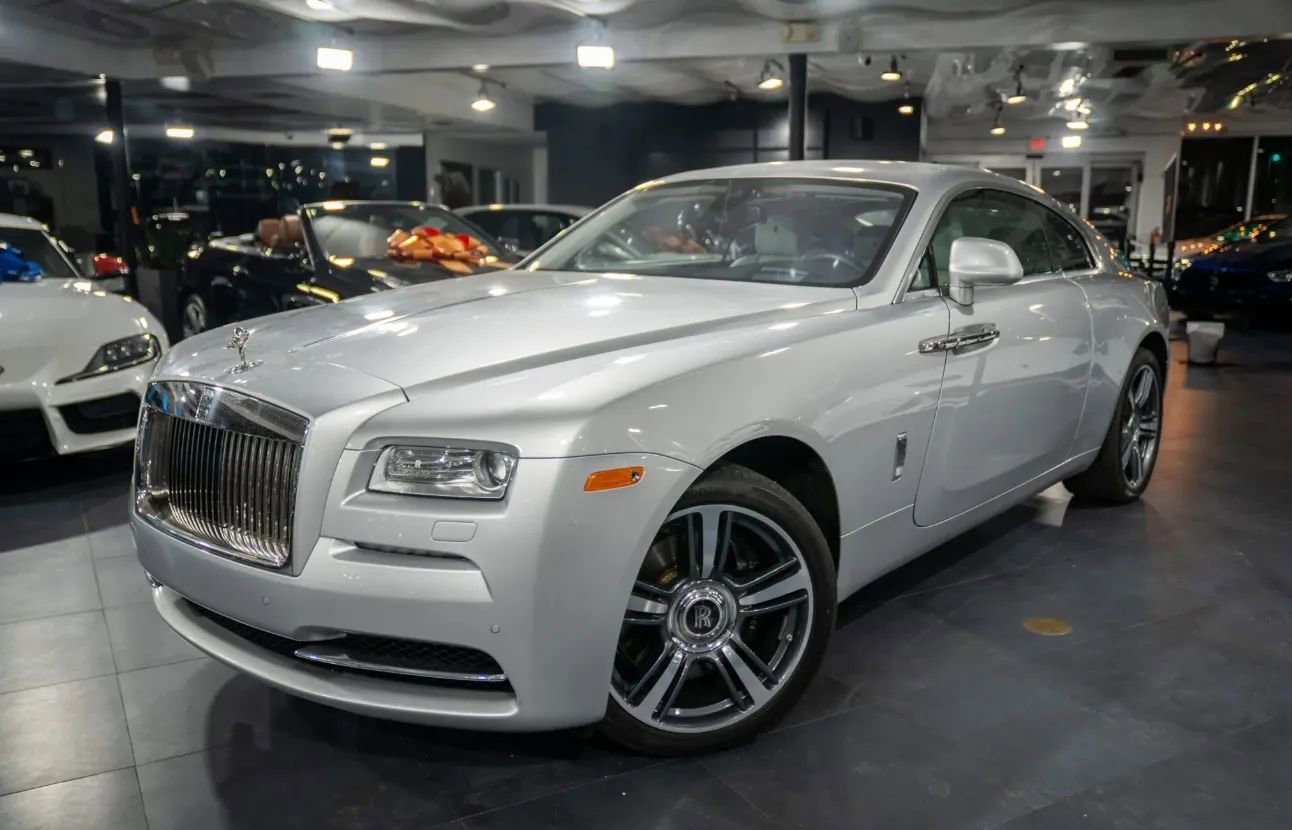Used 2014 Rolls-Royce Wraith image 1