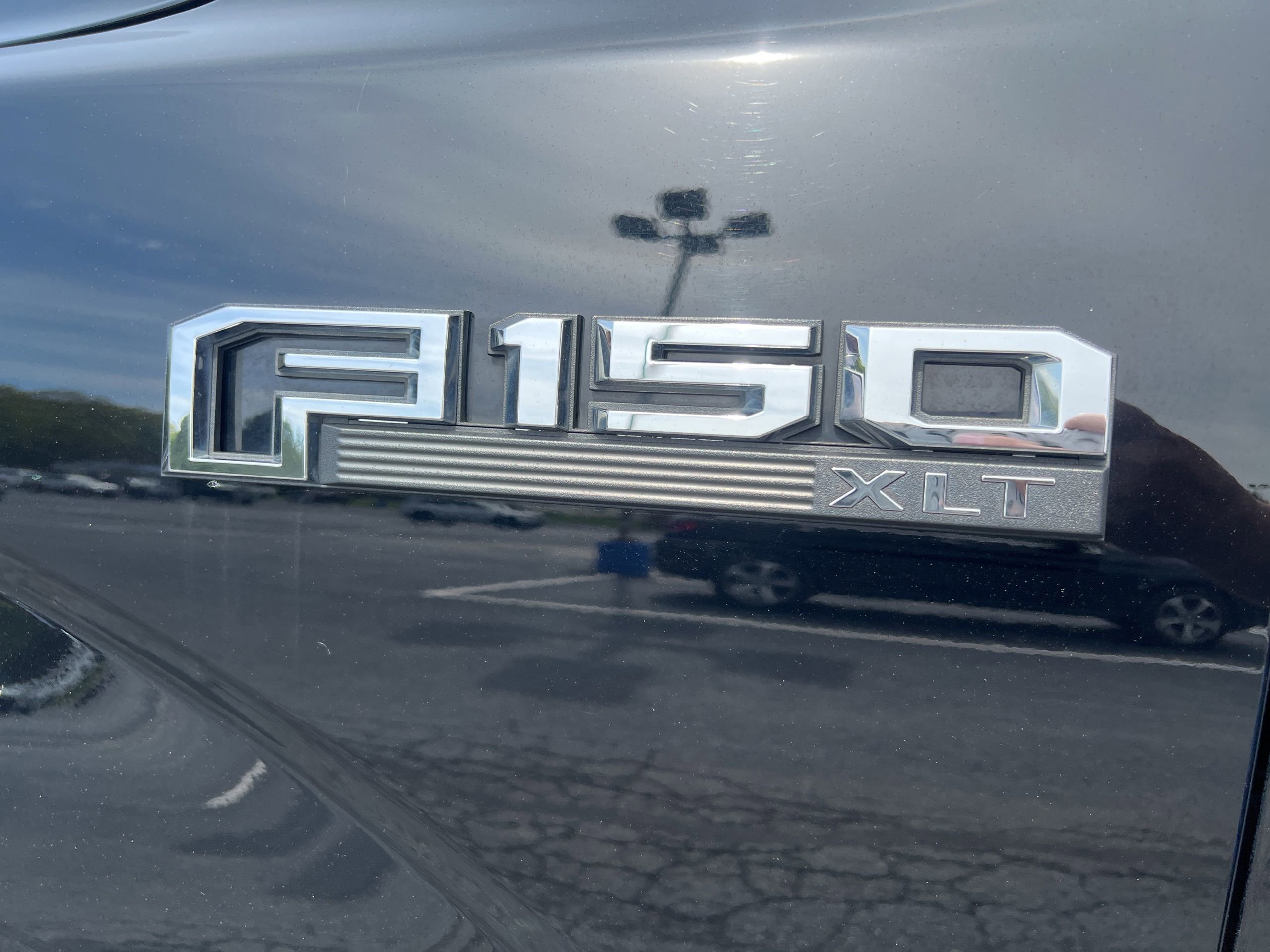 Used 2016 Ford F150 XLT w/ Equipment Group 301A Mid RWD image 11