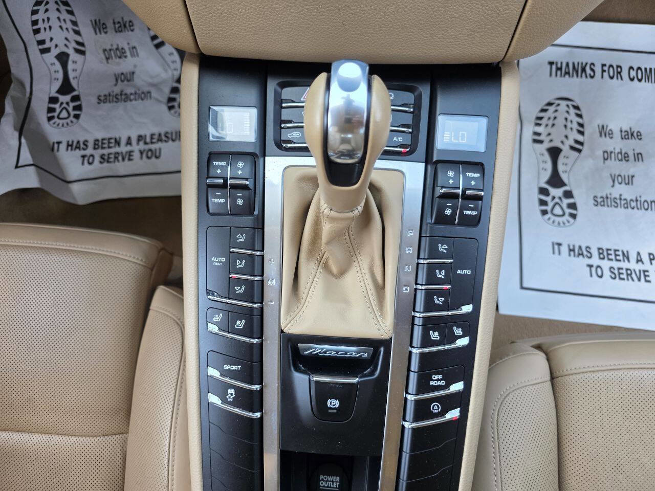Used 2015 Porsche Macan S w/ Premium Package Plus image 18